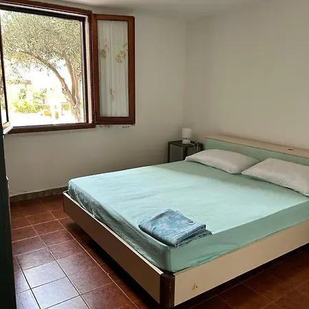 Villaliana شقة *