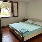 Villaliana Lägenhet *